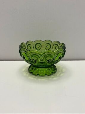 Vintage LE Smith Moon & Stars Green Glass Pedestal Compote Candy Dish